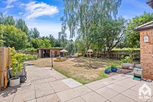 Photo 19- click for photo gallery